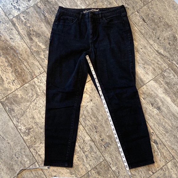 Universal Thread High Rise Slim Straight Jeans - Picture 3 of 5